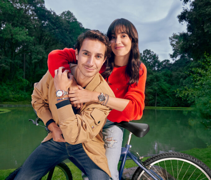 Andy y Pau Zurita son los nuevos embajadores de relojes y joyería de Tommy Hilfiger para México.