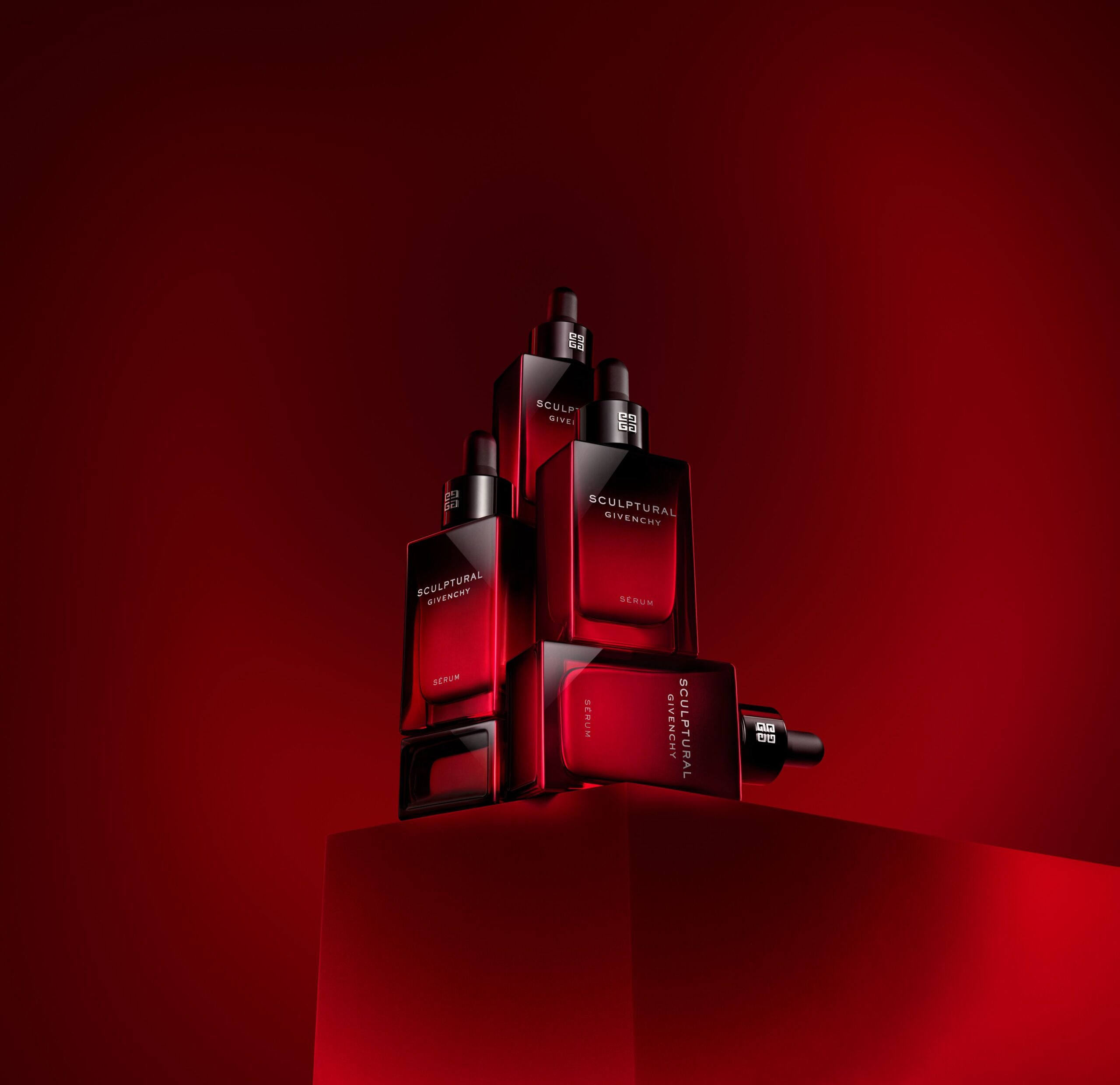 SCULPTURAL GIVENCHY: El arte de esculpir la juventud - The