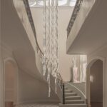 En el corazón de The Resident, el Hail Chandelier de Lee Broom desciende como cascada de cristal por el atrio de Diez Company en Polanco. Más de 50 piezas transforman esta casa histórica en un paisaje de luz y formas para Mexico City Art Week 2026.