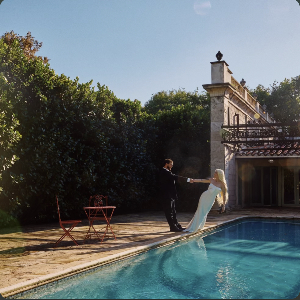 TUTUTU - ELENA ROSE & Alleh 