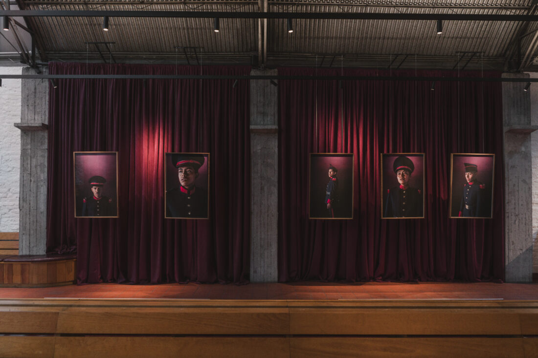 Más allá del uniforme: Relatos “Ficticios” de Emoción