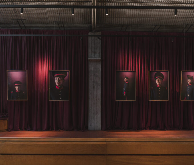 Más allá del uniforme: Relatos “Ficticios” de Emoción