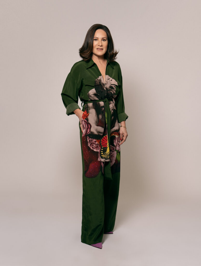 Gloria Calzada