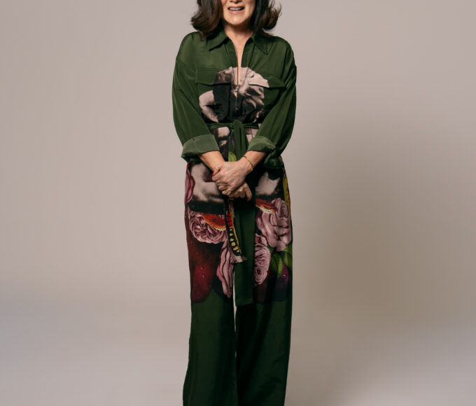 Gloria Calzada