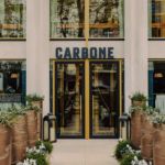 Fachada del restaurante CARBONE, el icónico concepto de cocina ítalo-americana que abrirá su primera sede en Polanco, Ciudad de México, en 2027.