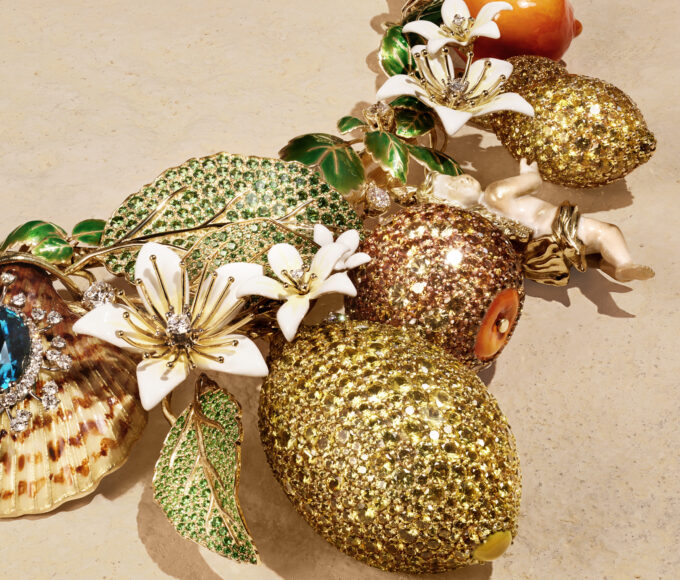 Creación de alta joyería de Dolce&Gabbana durante la presentación de El Sueño Siciliano en Taormina, con el histórico San Domenico como escenario.