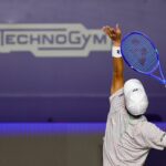 Jugadores entrenan en el gimnasio oficial del Mifel Tennis Open by Telcel Oppo 2026, equipado por Technogym con tecnología de alto rendimiento para su preparación y recuperación en Los Cabos.