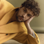 José Ángel González habla de su llegada a Netflix con Mal de amores, su personaje Titi, el teatro y el nuevo capítulo que comienza en su carrera.