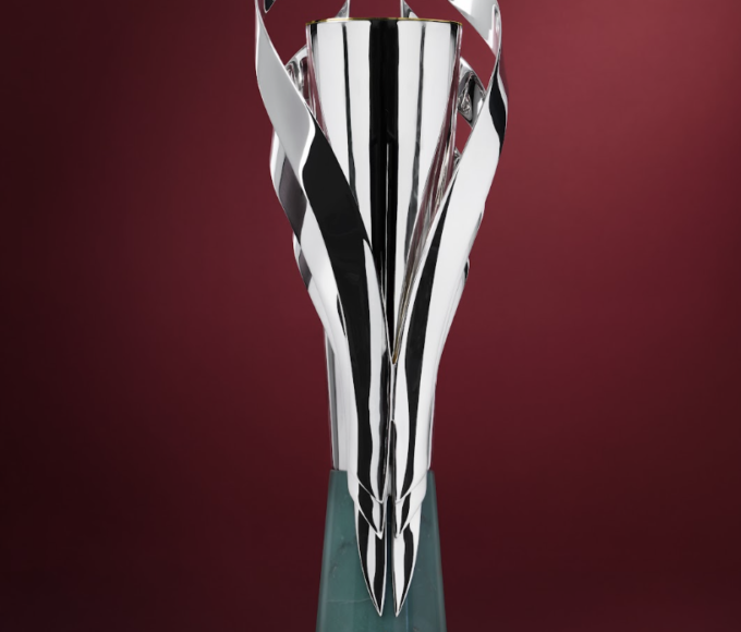 Conoce la historia del trofeo de Fórmula 1 de TANE para el Gran Premio de México, desde su elaboración artesanal hasta sus nuevas piezas de colección.